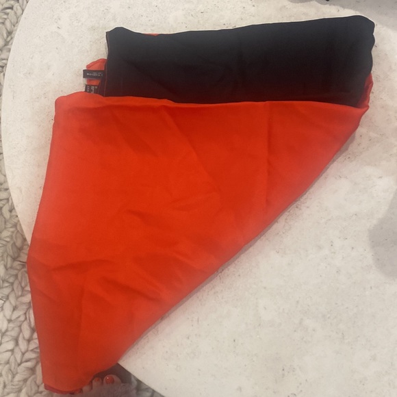 Ann Taylor Red Long - Picture 2 of 2